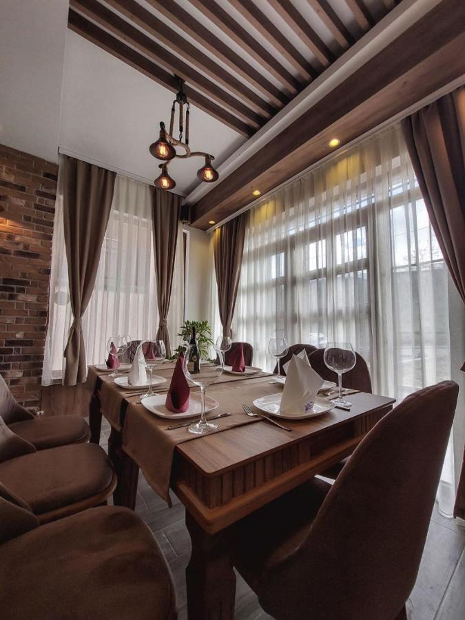 Eleon Motel Брезовица Екстер'єр фото
