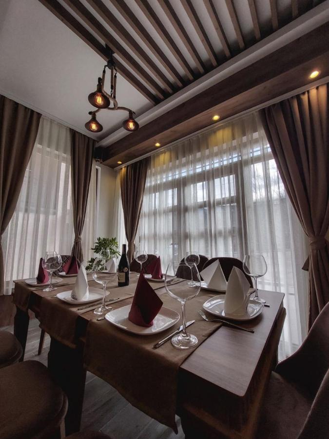 Eleon Motel Брезовица Екстер'єр фото