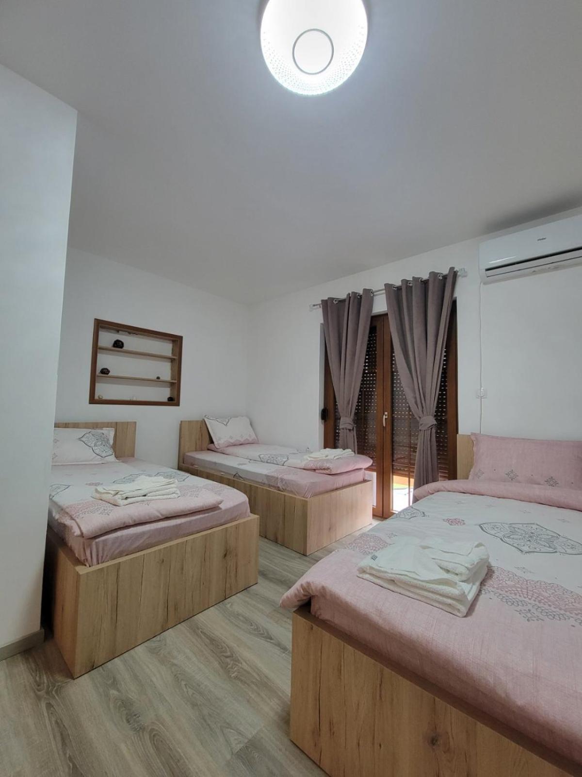 Eleon Motel Брезовица Екстер'єр фото
