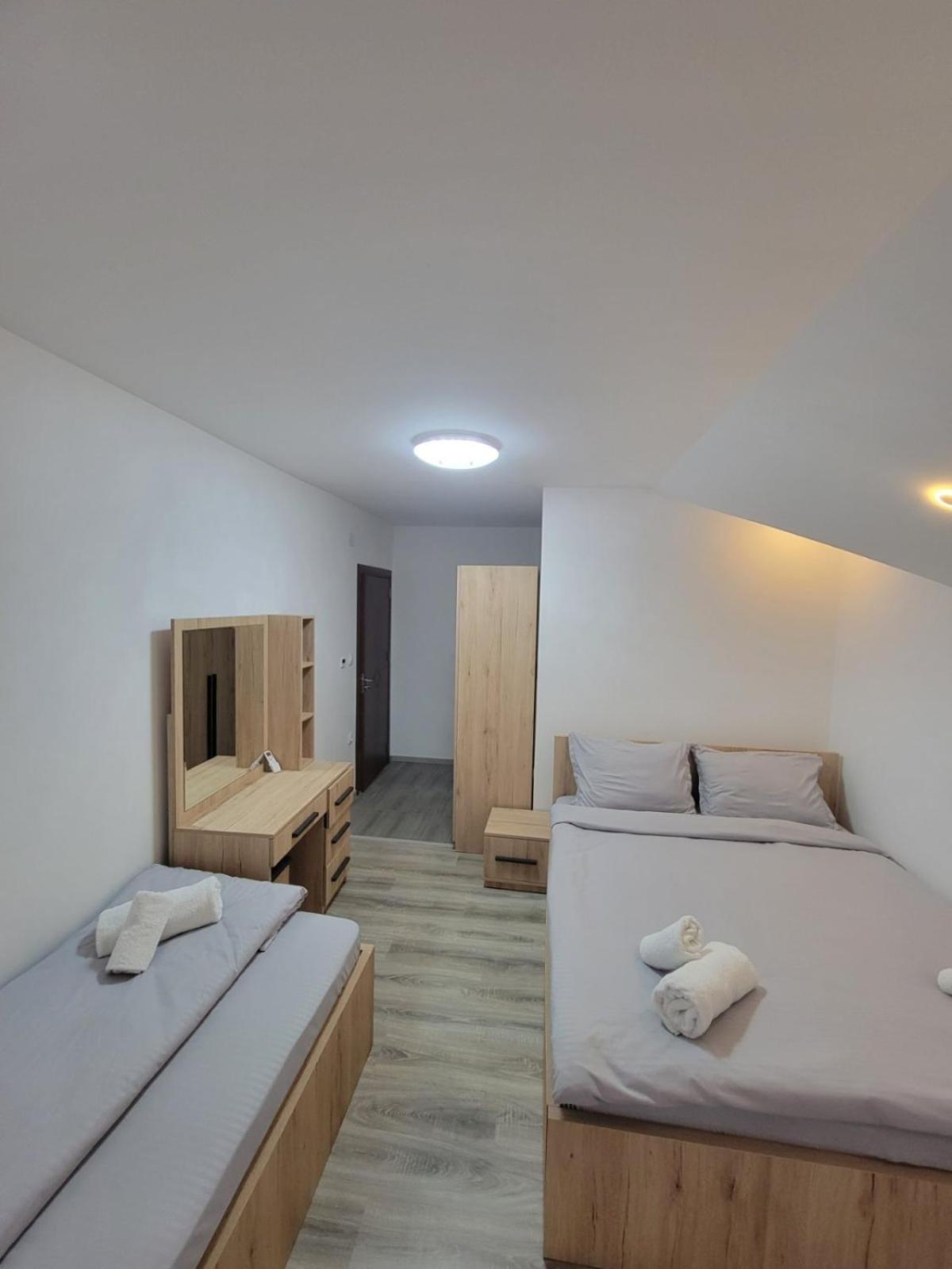 Eleon Motel Брезовица Екстер'єр фото